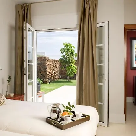Beautiful Ambar Villa Puerto del Carmen (Lanzarote)